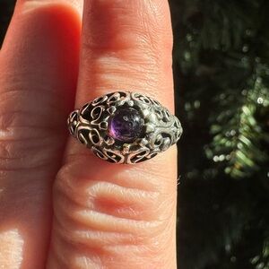 Elegant Silver and Amethyst Women's Ring